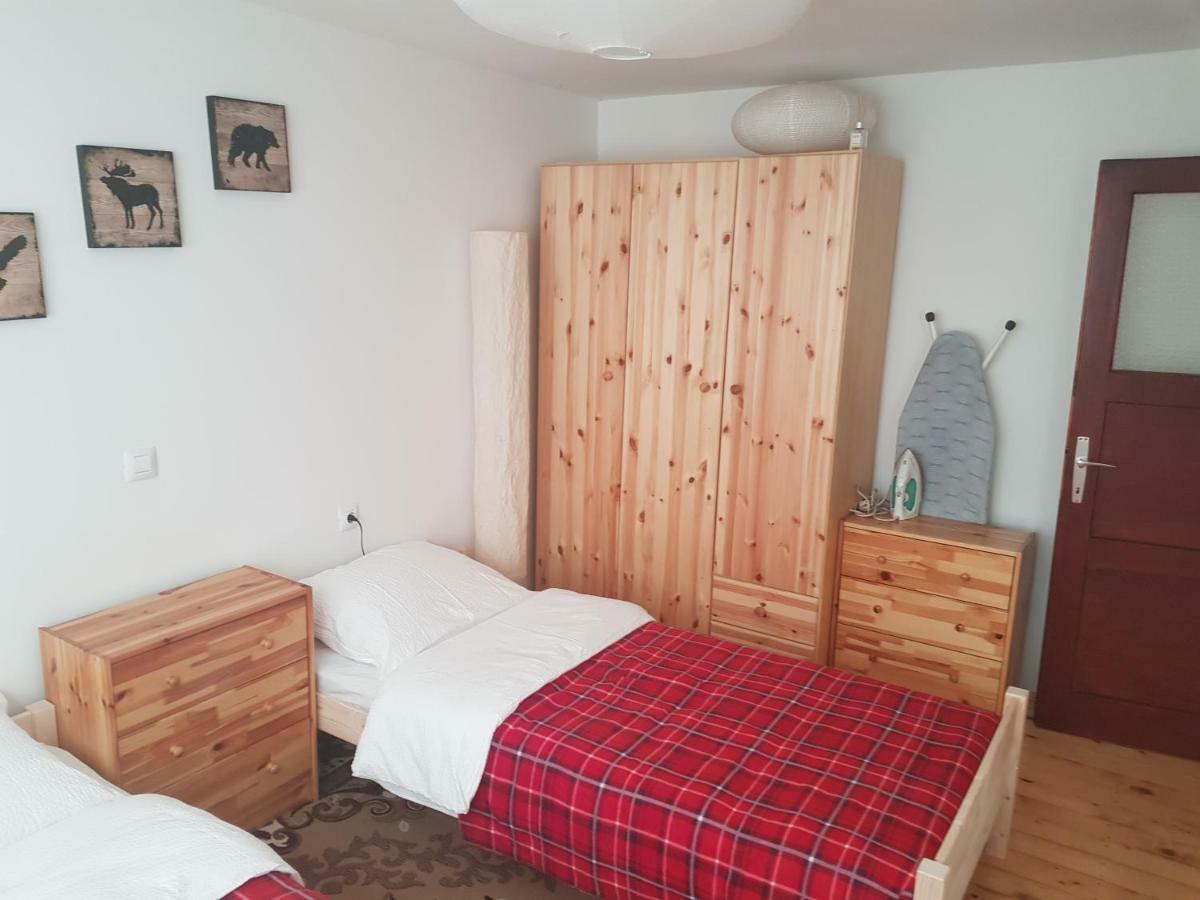 Udbina Apartmani Andrej מראה חיצוני תמונה
